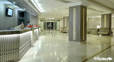نمای میز پذیرش هتل آلکودار آداکول
